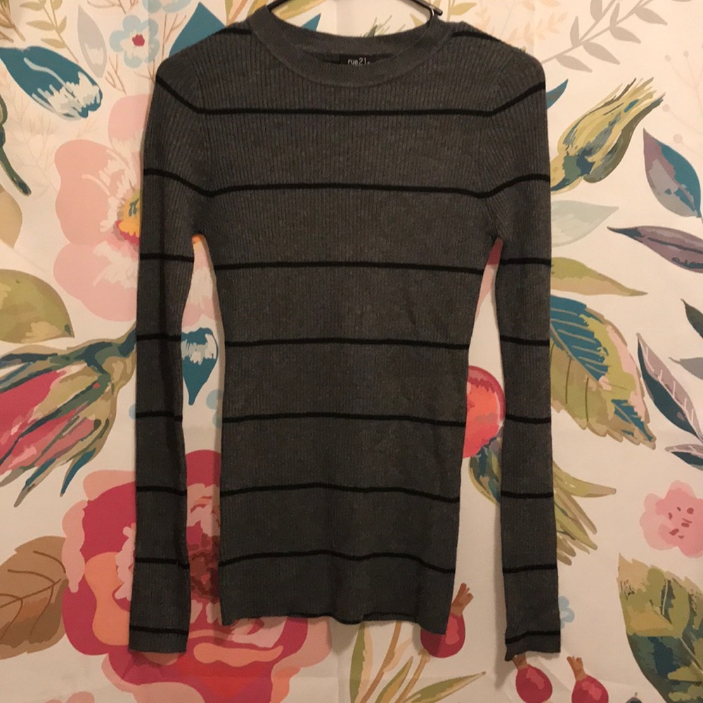 Dark Grey and Black Striped Thermal